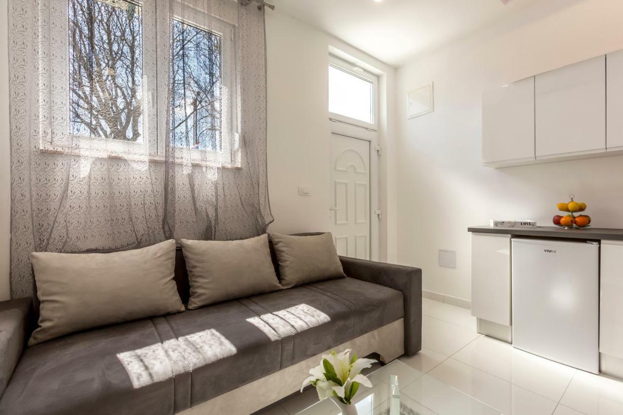 Studio Apartments Twins سبليت المظهر الخارجي الصورة