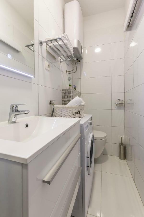 Studio Apartments Twins سبليت المظهر الخارجي الصورة