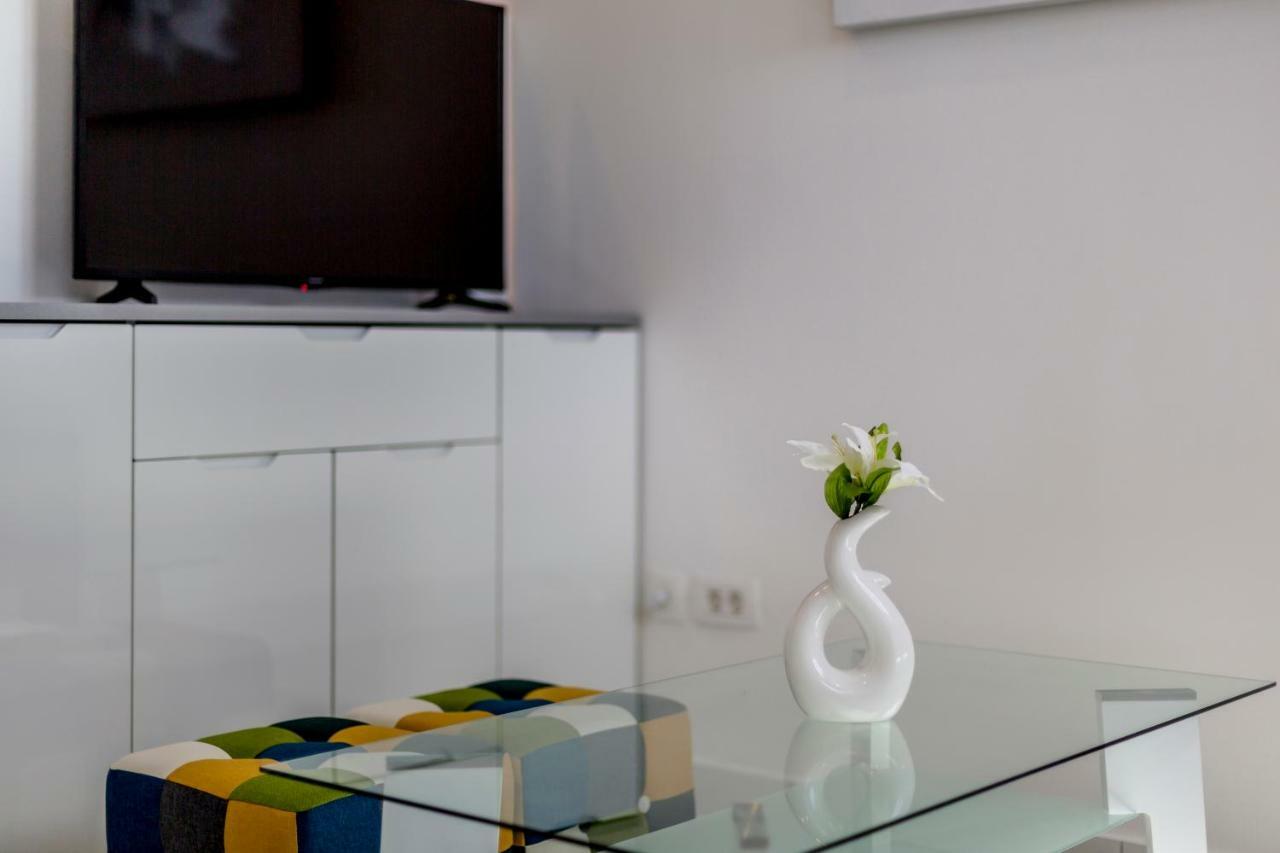 Studio Apartments Twins سبليت المظهر الخارجي الصورة