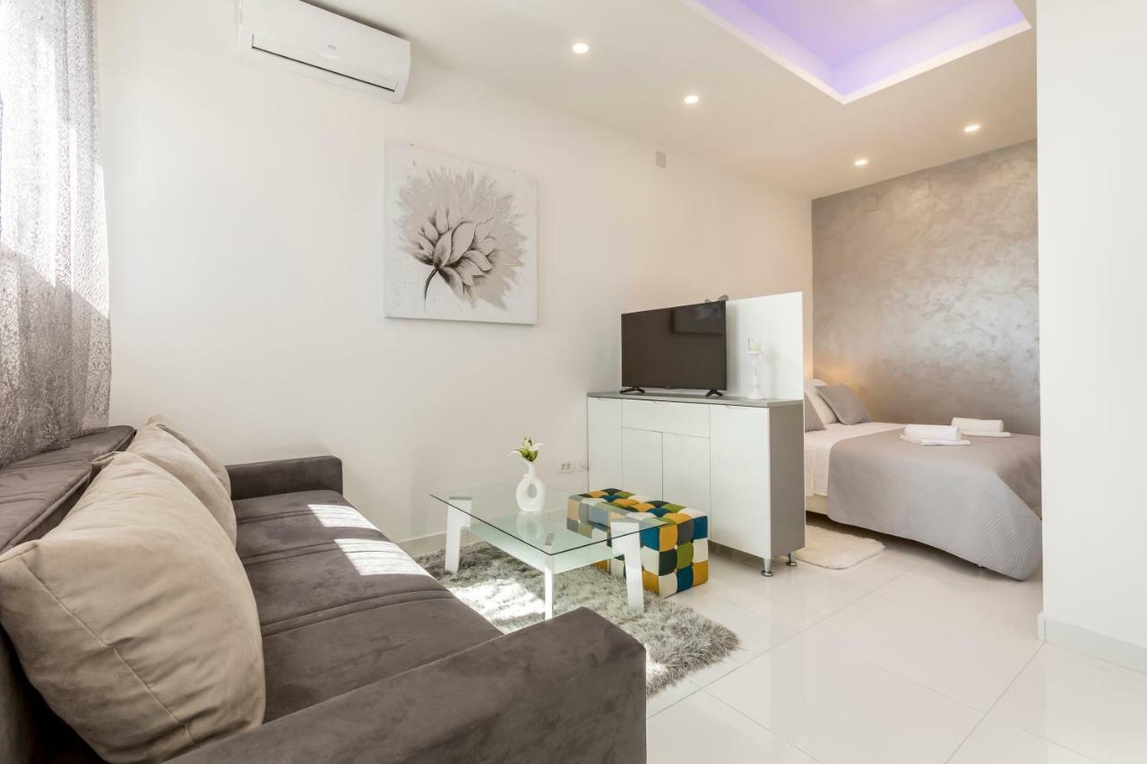 Studio Apartments Twins سبليت المظهر الخارجي الصورة