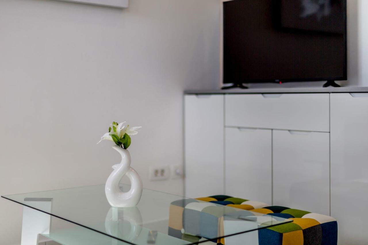 Studio Apartments Twins سبليت المظهر الخارجي الصورة