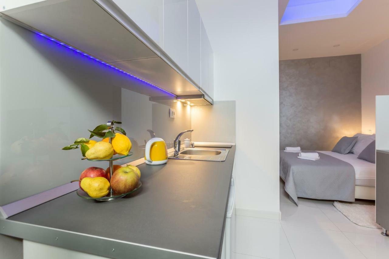 Studio Apartments Twins سبليت المظهر الخارجي الصورة